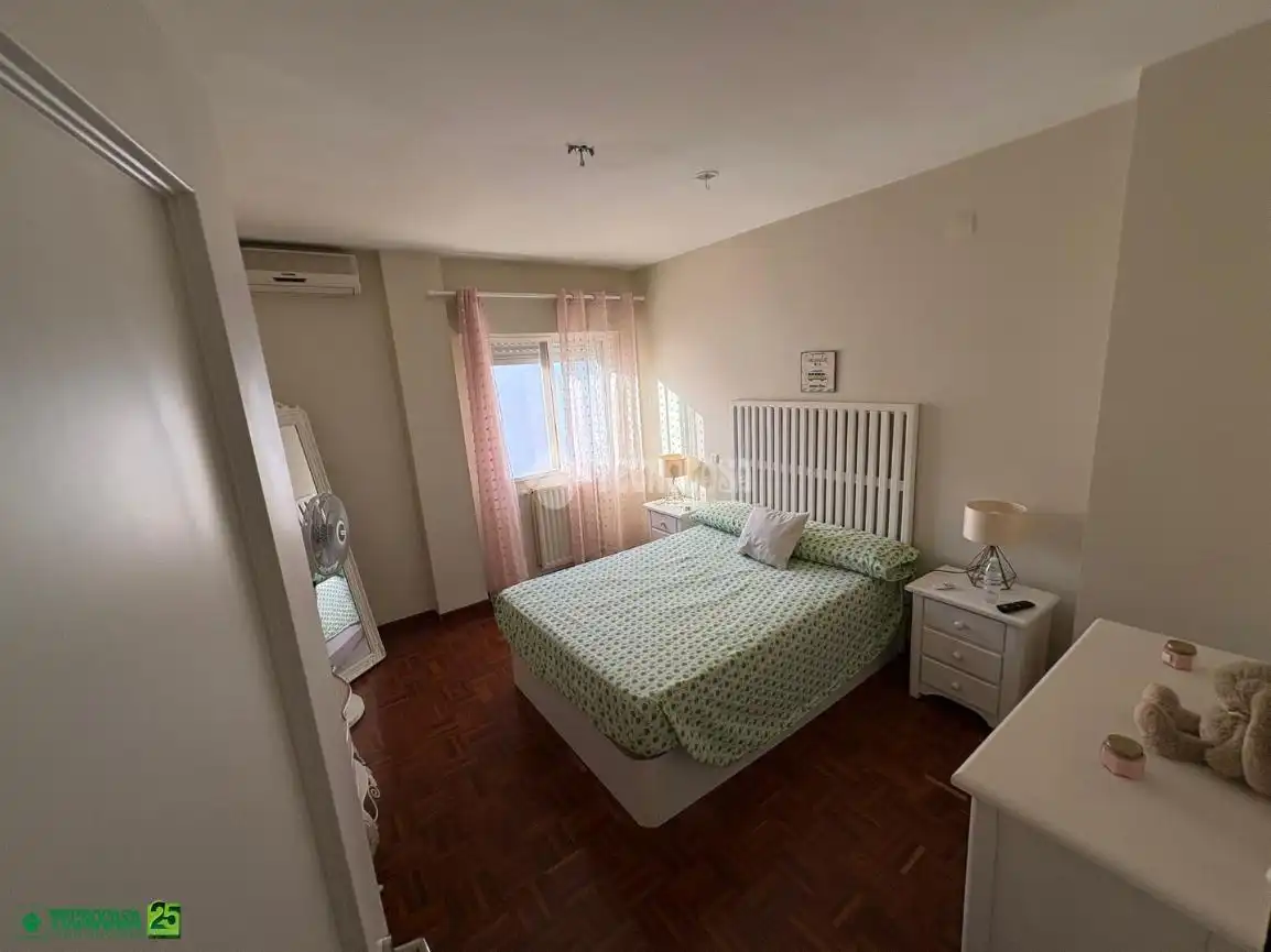 Casa adosada en venta en C. las Viñas, Miguelturra