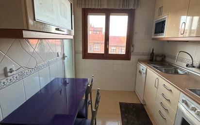 Kitchen of Flat for sale in Segovia Capital  with Heating, Terrace and Oven