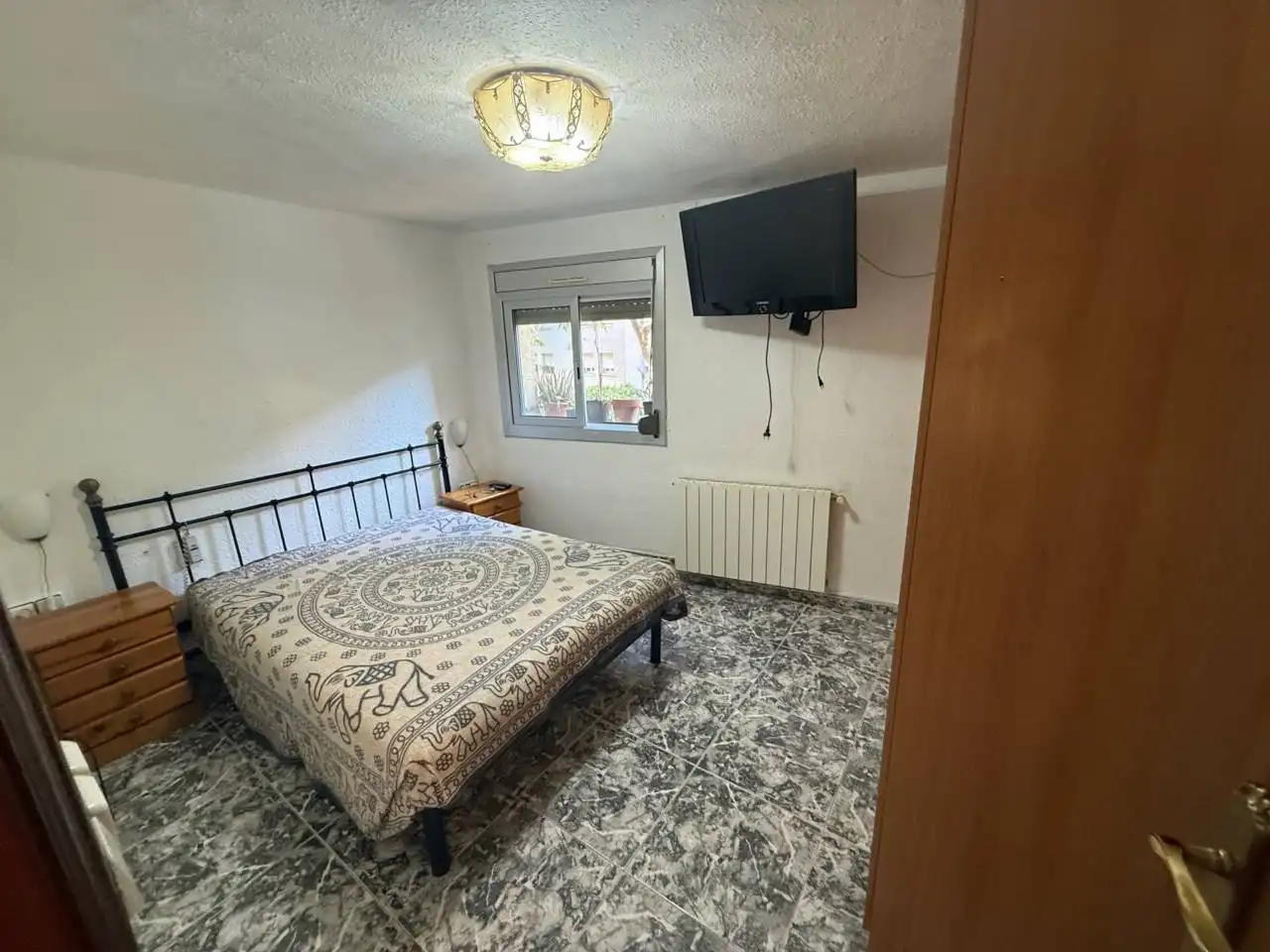 Habitación de Piso en venta en Sabadell con Aire acondicionado, Calefacción y Trastero