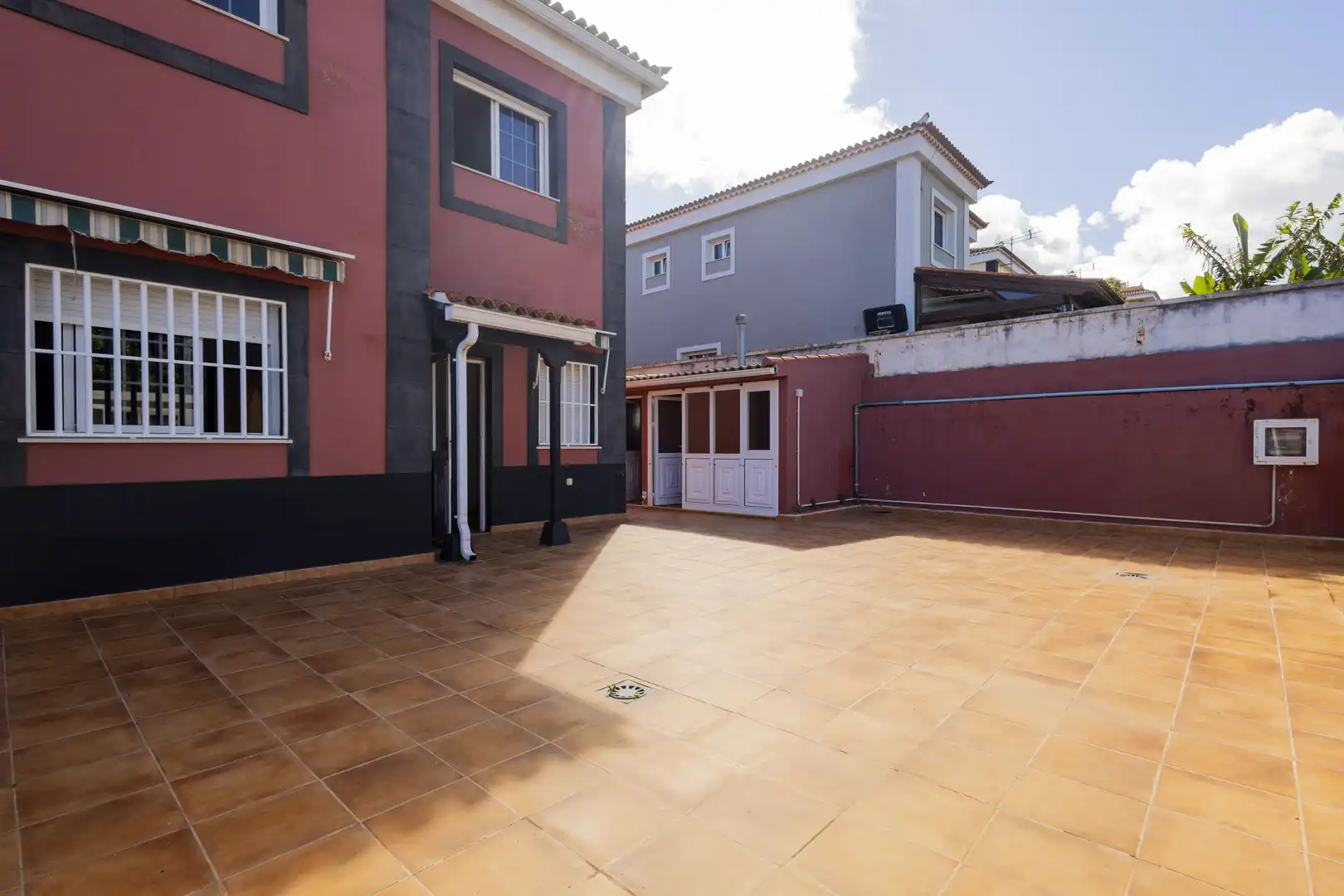 Vista exterior de Casa o chalet en venta en Tacoronte con Jardín privado, Terraza y Piscina