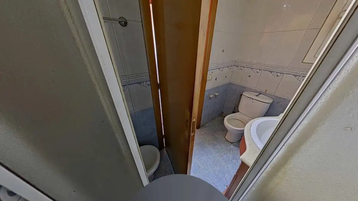 Bany de Pis en venda en Montcada i Reixac amb Aire condicionat