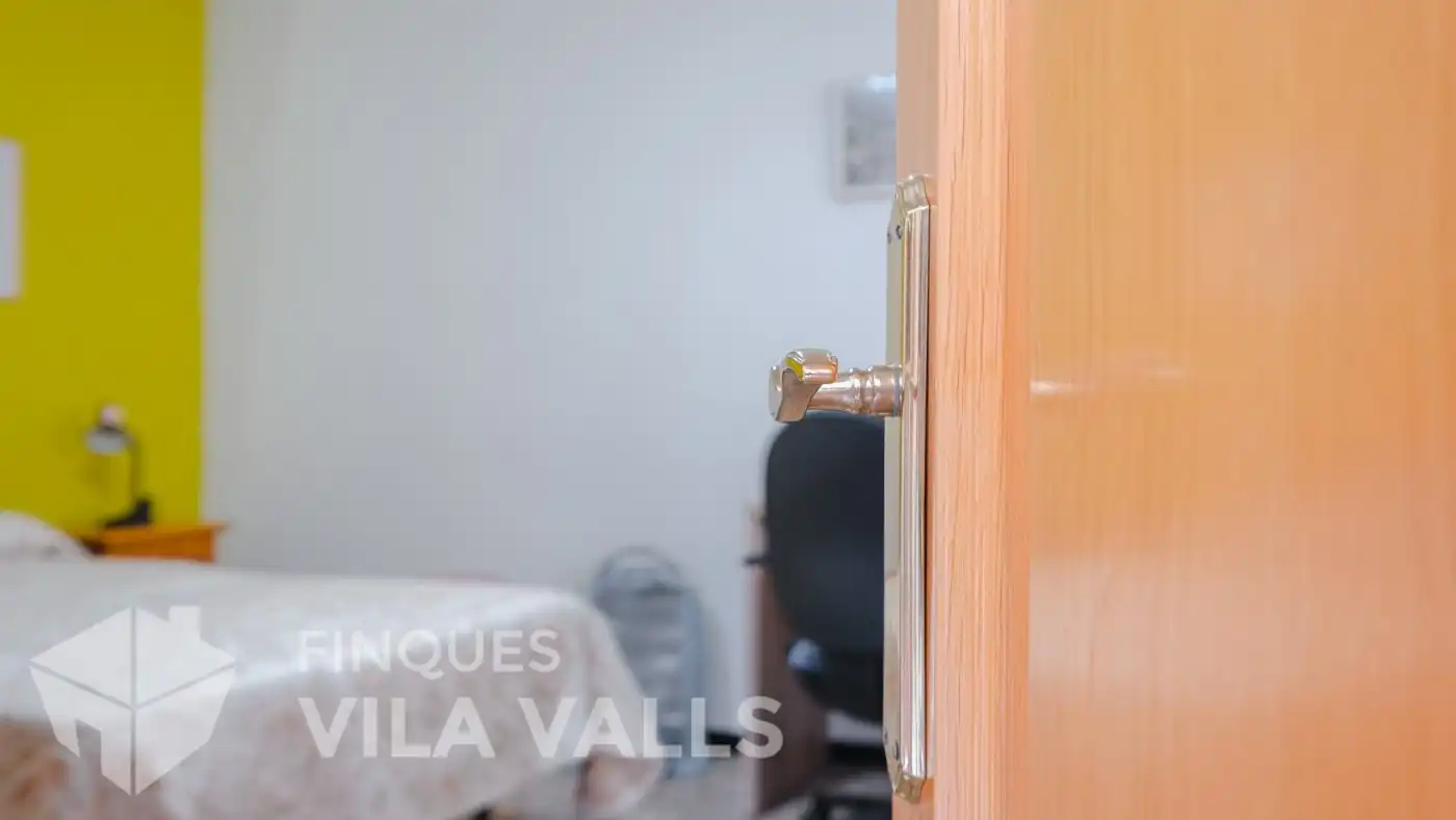 Dormitori de Casa o xalet en venda en Caldes de Montbui amb Calefacció, Jardí privat i Terrassa