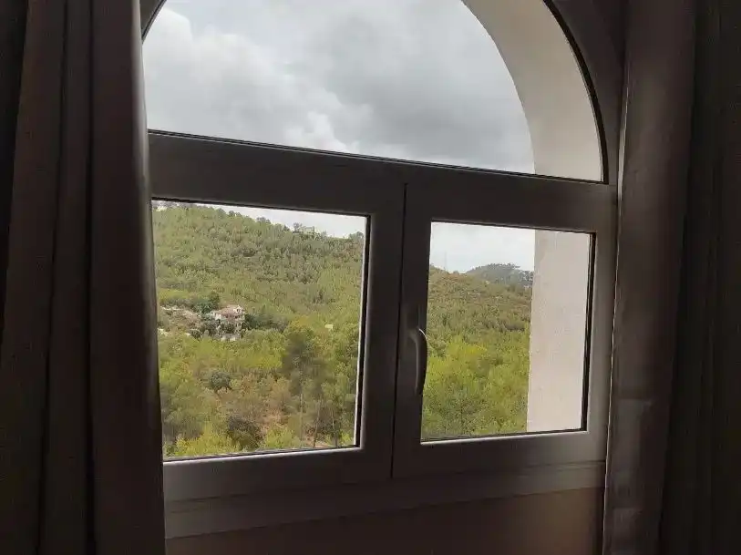 Vista exterior de Casa o xalet per a compartir en Olivella amb Jardí privat, Moblat i Balcó