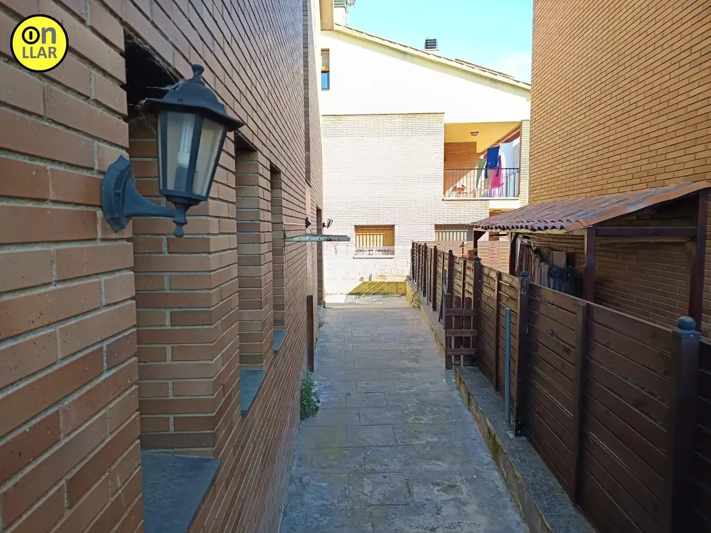 Vista exterior de Casa o chalet en venta en Montmeló con Calefacción, Jardín privado y Terraza
