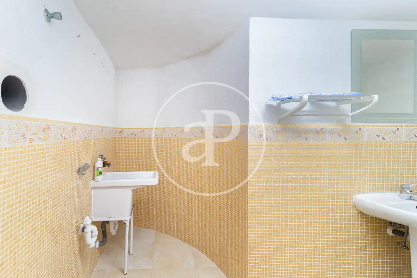 Bathroom of Houses for sale in Dénia  with Air Conditioner, Heating and Private garden
