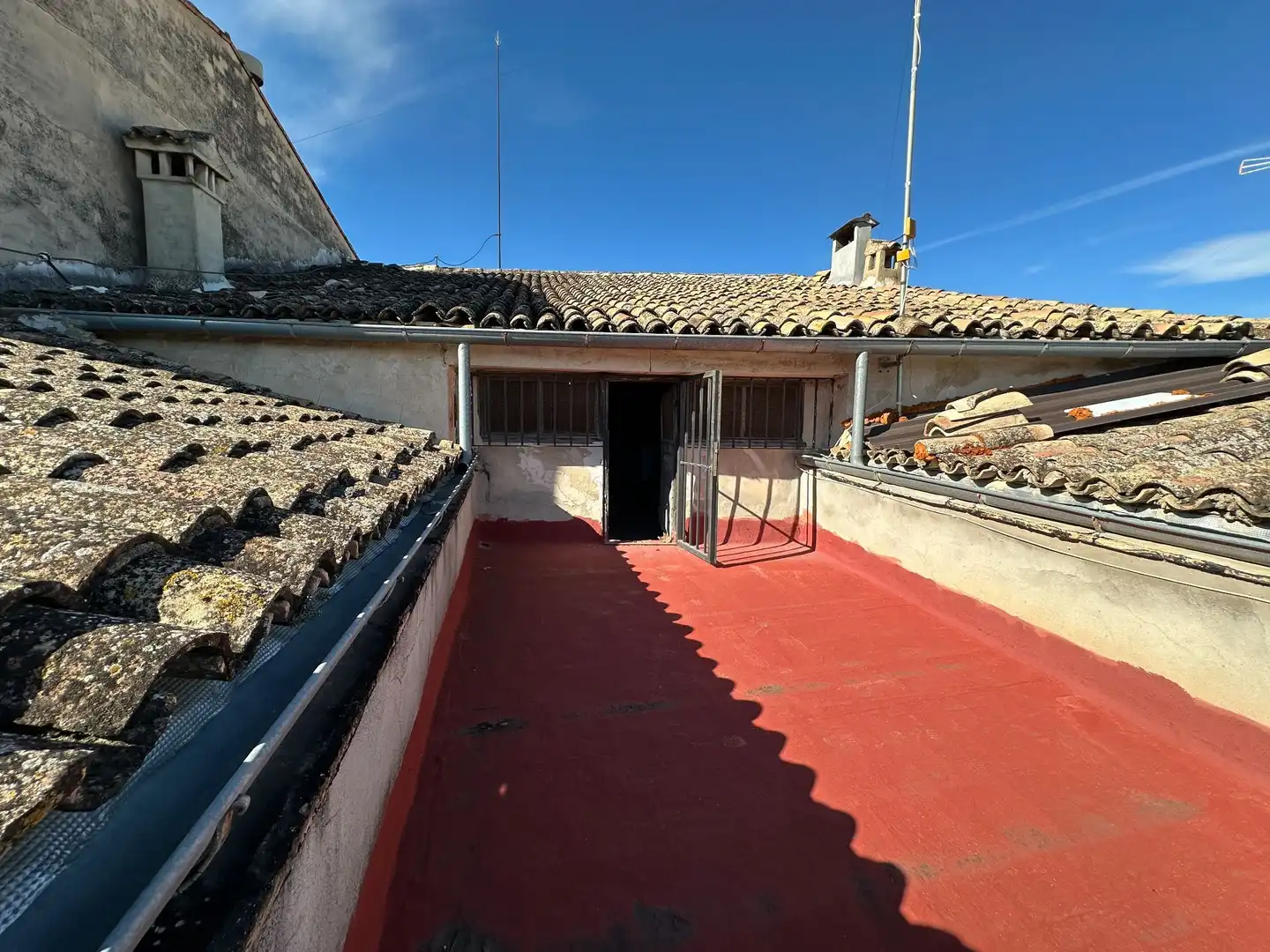 Vista exterior de Finca rústica en venda en Albaida amb Calefacció, Terrassa i Moblat