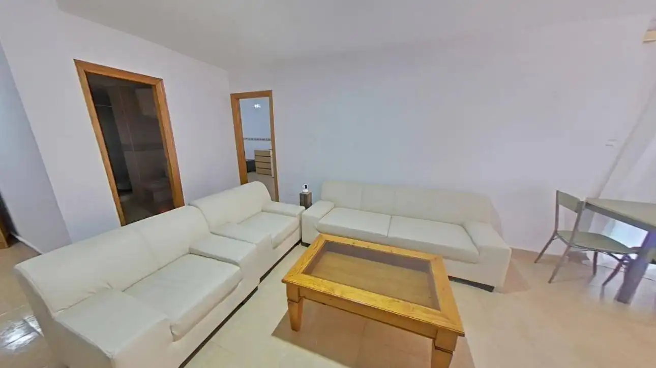 Sala d'estar de Planta baixa en venda en Torrevieja amb Aire condicionat, Calefacció i Jardí privat