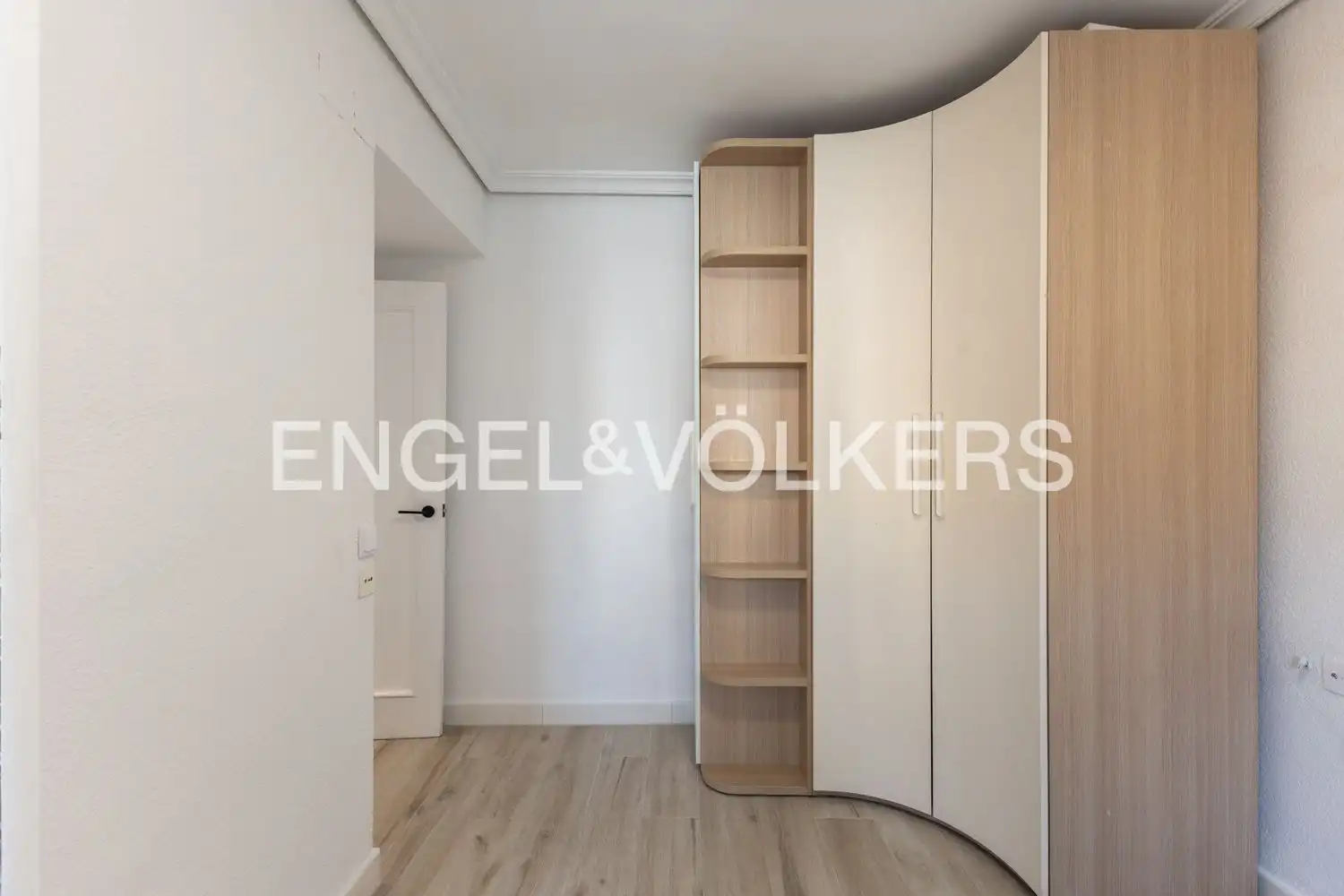 Habitación de Piso de alquiler en Mislata con Aire acondicionado, Calefacción y Terraza