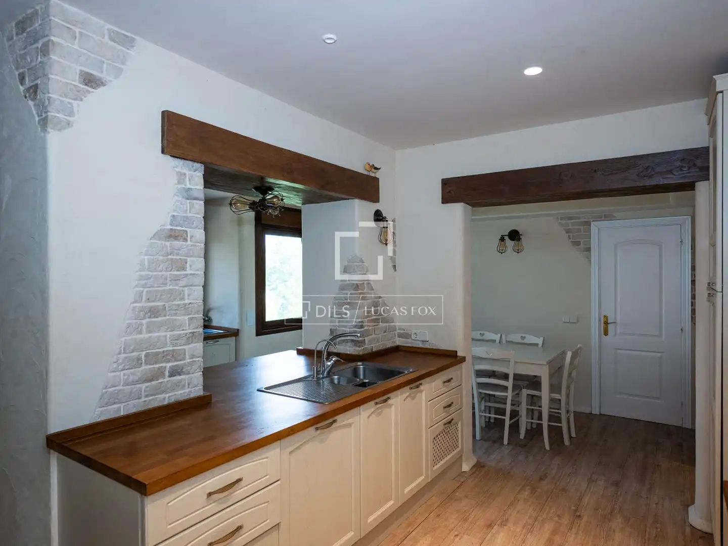 Kitchen of Houses for rent in Madrid  with Air Conditioner, Heating and Private garden