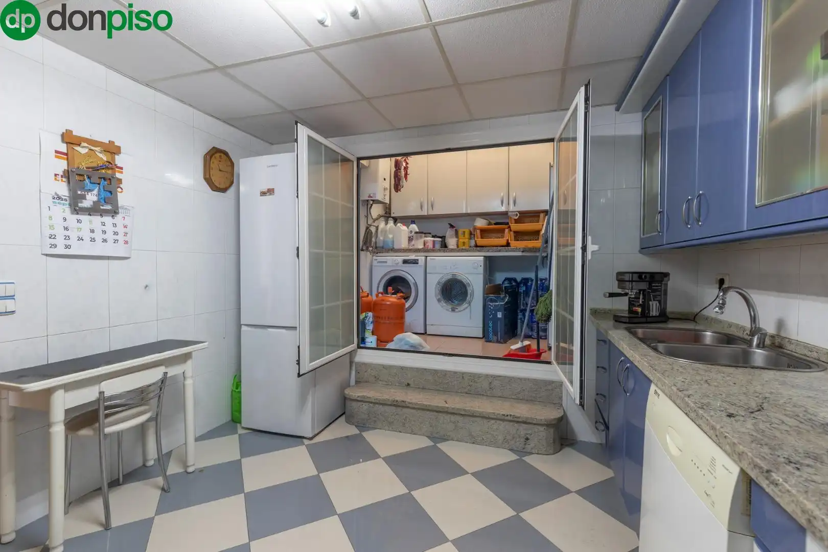 Detached homes for sale in Calle Viejo de Charilla, 43, Alcalá la Real