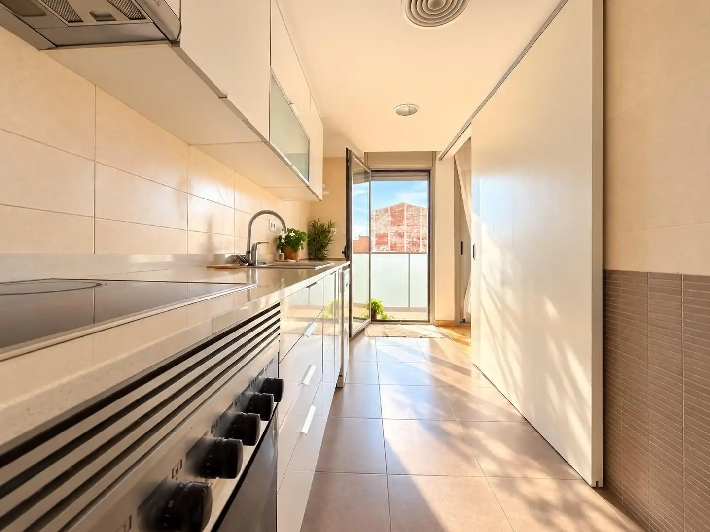 Cocina de Piso en venta en Terrassa con Aire acondicionado, Calefacción y Terraza