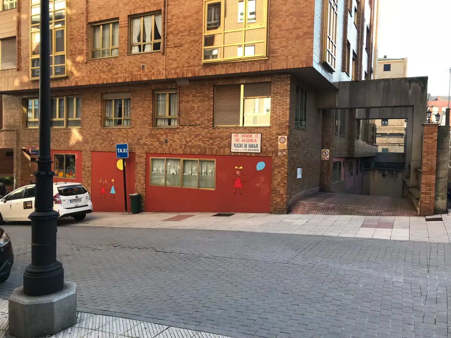 Vista exterior de Garatge de lloguer en Ciudad Naranco - Prados de La Fuente