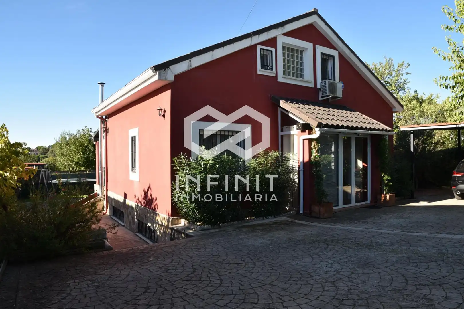 Exterior view of Houses for sale in Ribatejada, Madrid