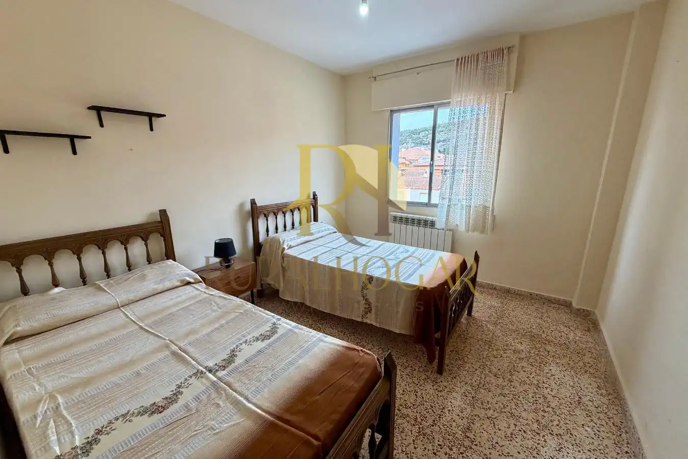 Habitación de Piso en venta en Molina de Aragón con Calefacción, Terraza y Amueblado