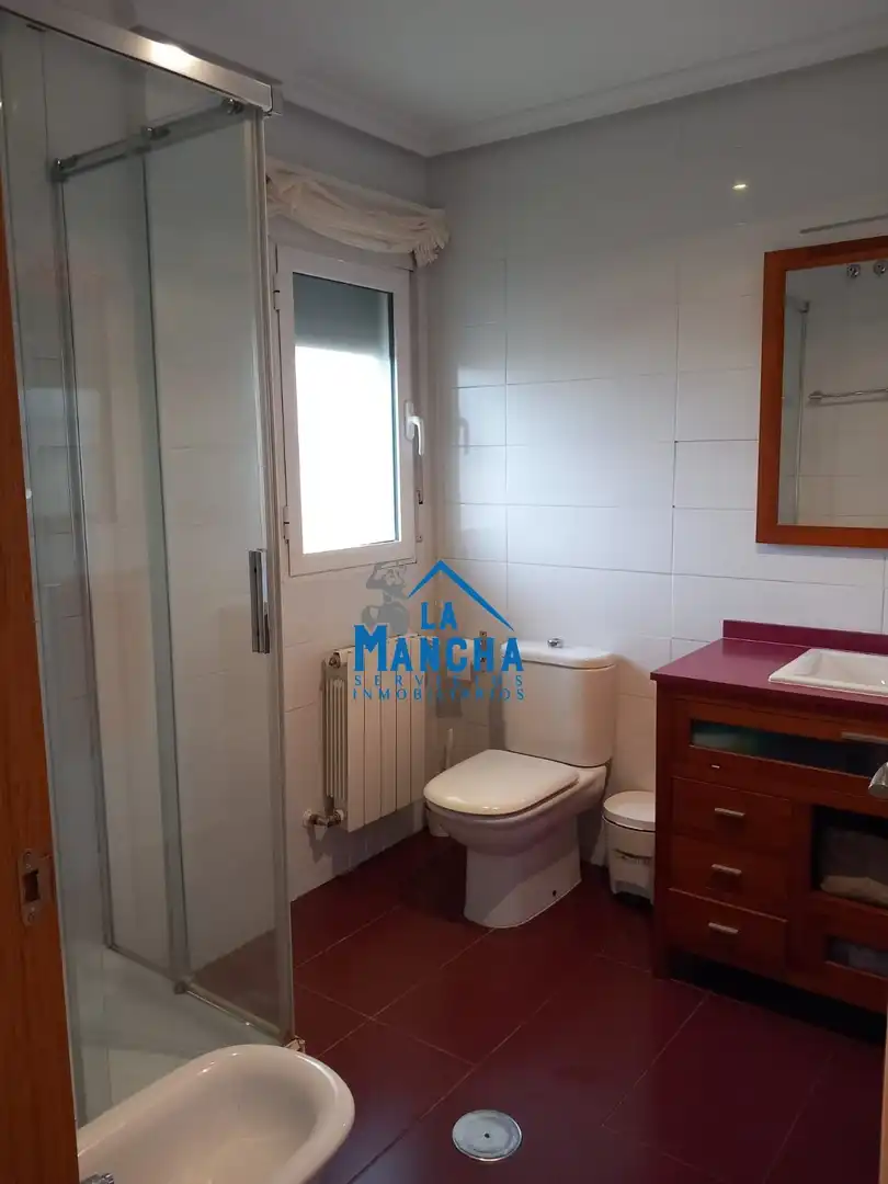 Bathroom of Houses for sale in Motilleja  with Heating and Storage room