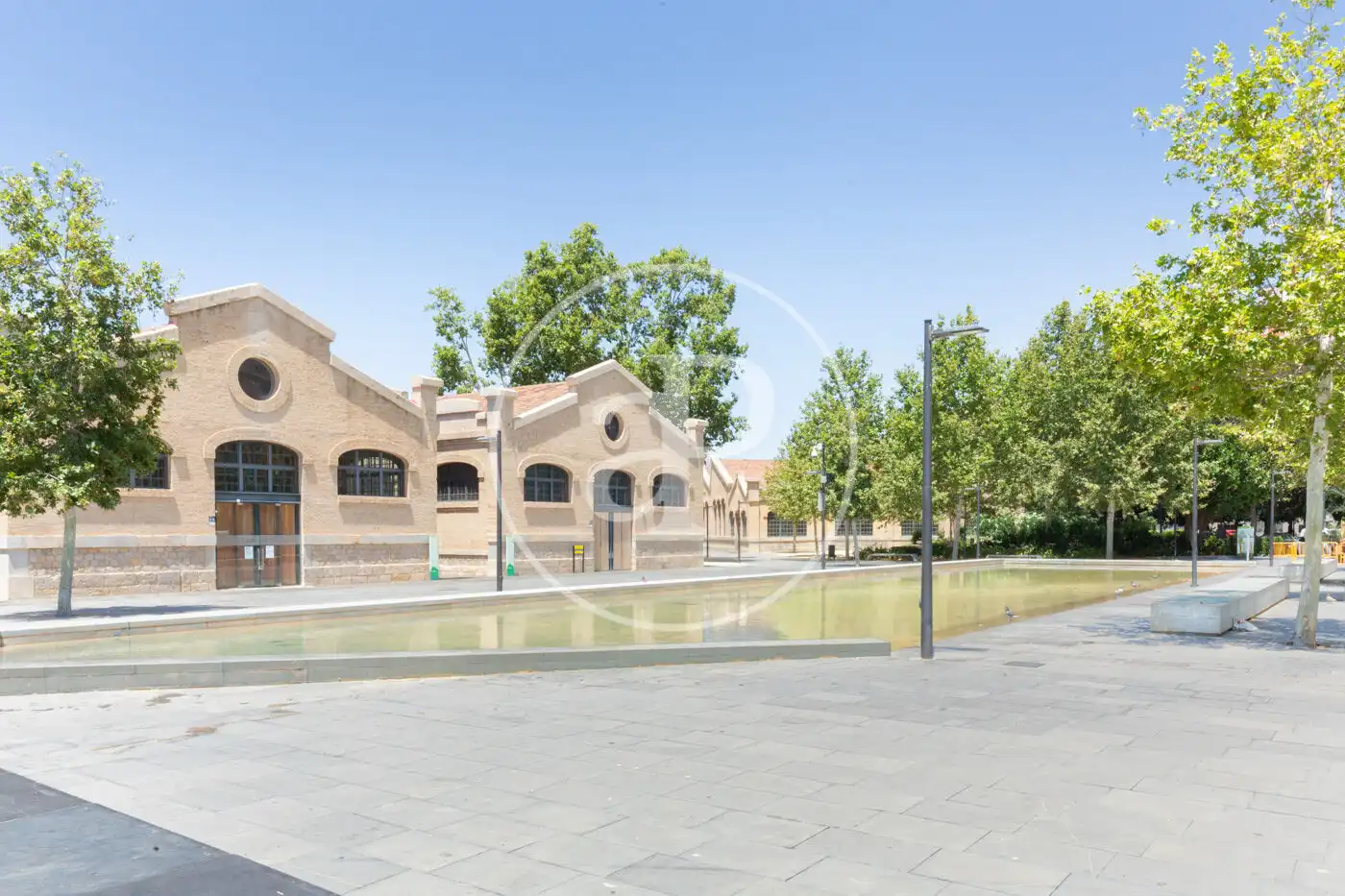 Pis de lloguer a Carrer del Pintor Gisbert, Russafa