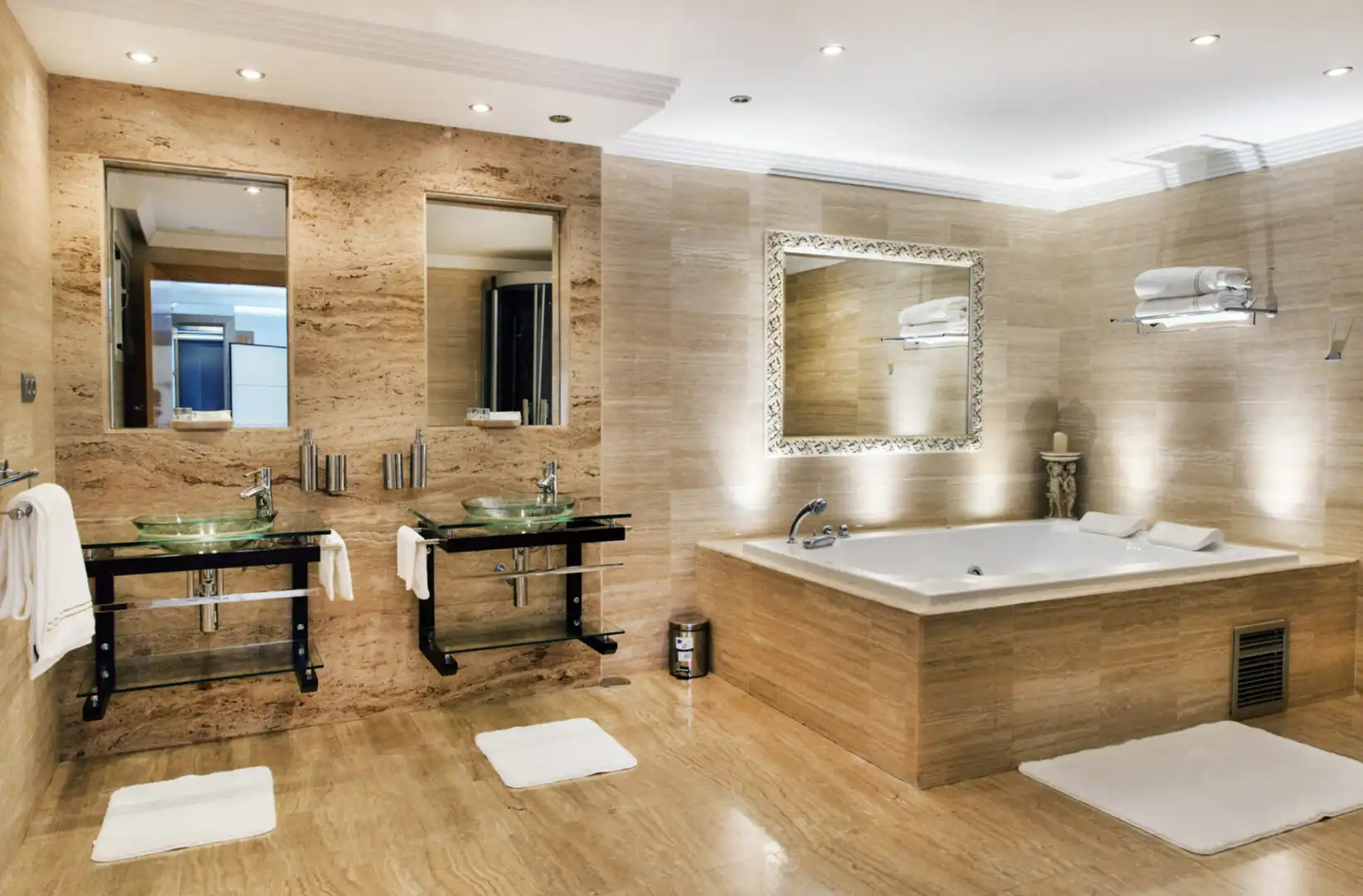Chalet con piscina en venta en Elviria - Cabopino, imagen 32