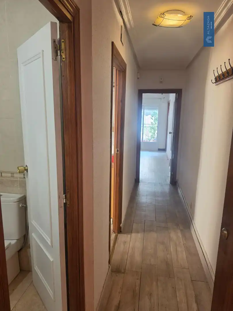 Wohnung zum Verkauf in San Sebastián de los Reyes mit Klimaanlage, Heizung und Terrasse