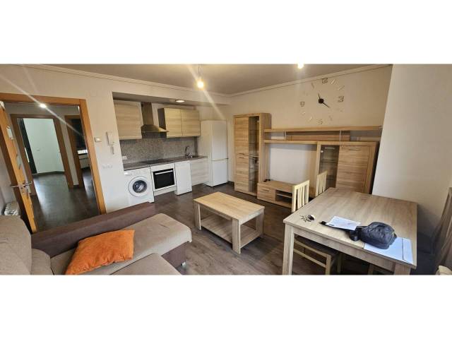 Apartamento en Alquiler en San Andrés del Rabanedo pueblo