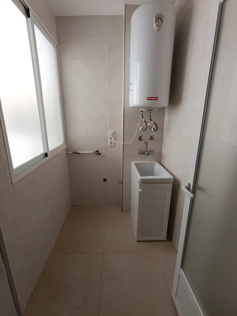 Badezimmer von Wohnung zum Verkauf in Linares