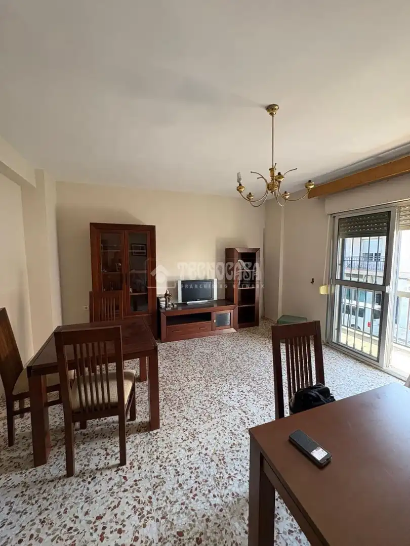 Sala de estar de Piso en venta en La Rinconada con Aire acondicionado, Calefacción y Terraza