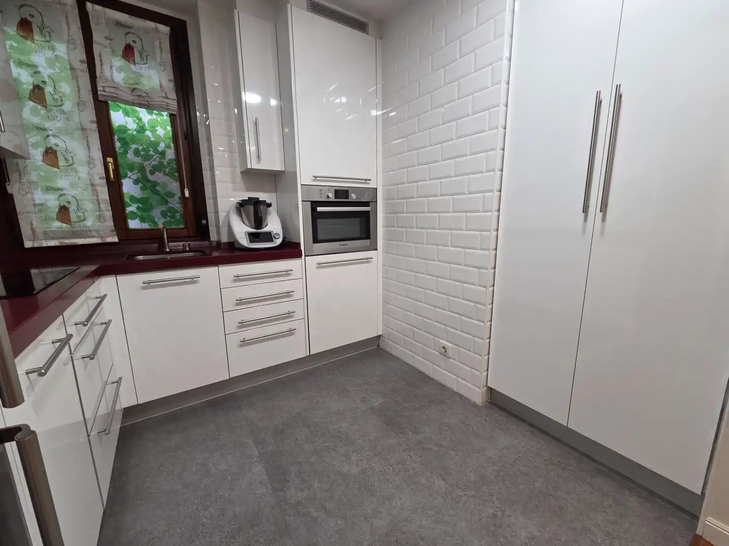 Küche von Wohnung zum Verkauf in Bilbao  mit Klimaanlage, Heizung und Möbliert