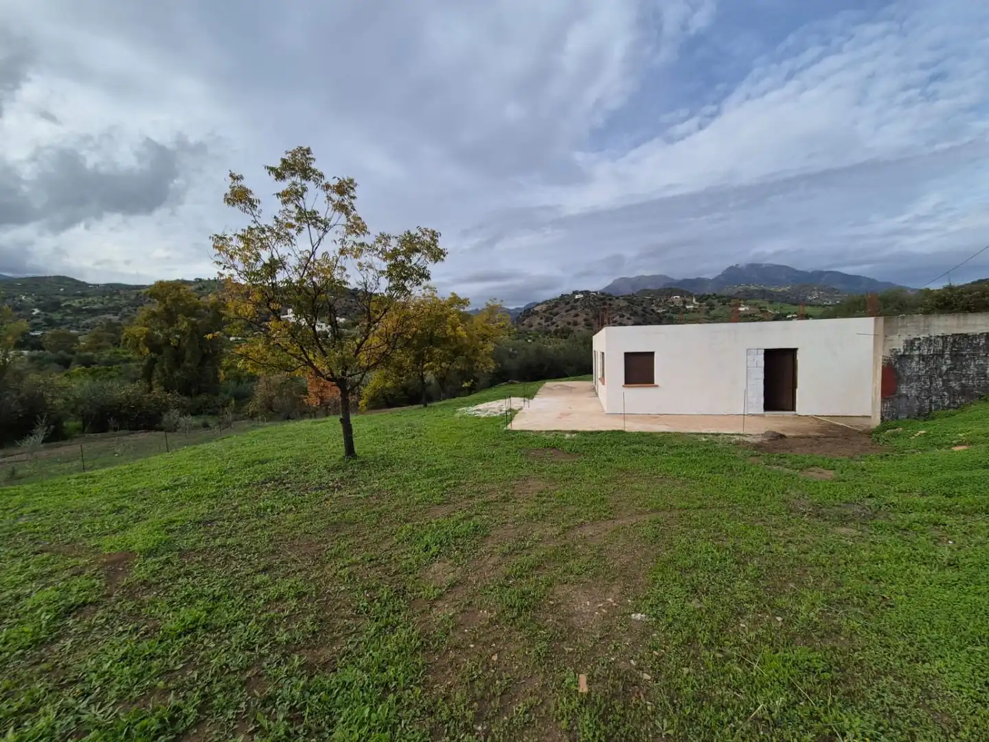 Country house zum Verkauf in Tolox mit Terrasse