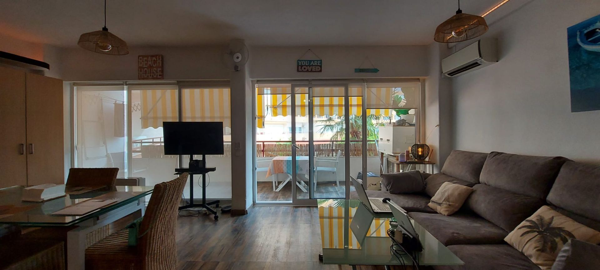 Living room of Apartment for sale in Roses  with Air Conditioner, Heating and Terrace