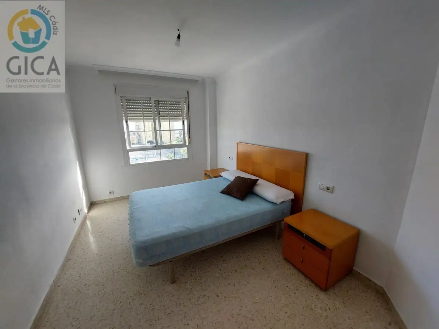 Bedroom of Flat for sale in Algeciras  with Air Conditioner