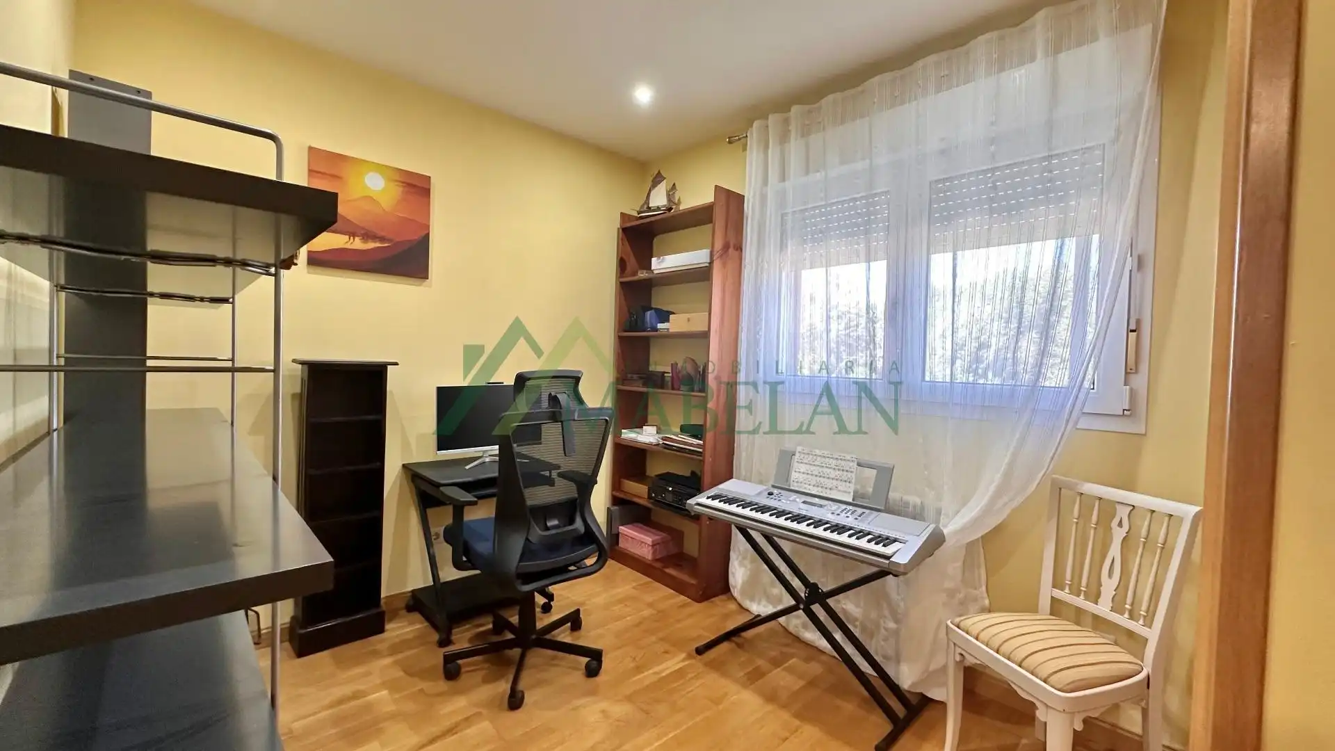 Habitación de Casa adosada en venta en Valdemorillo pueblo