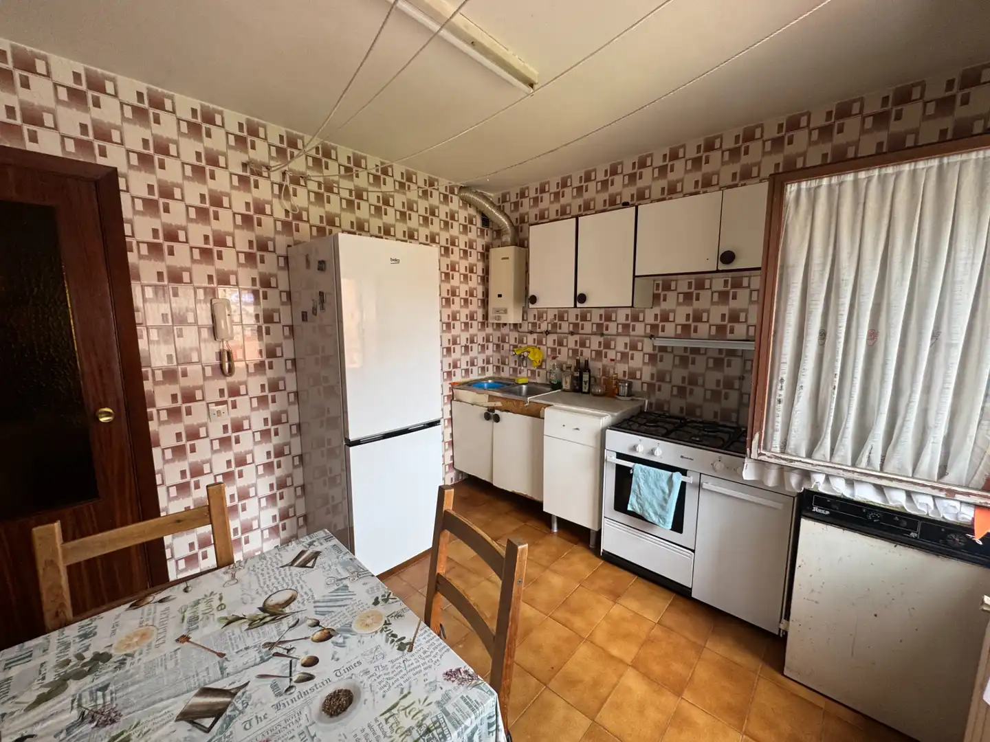 Cuina de Pis en venda en Llanera amb Calefacció i Parquet