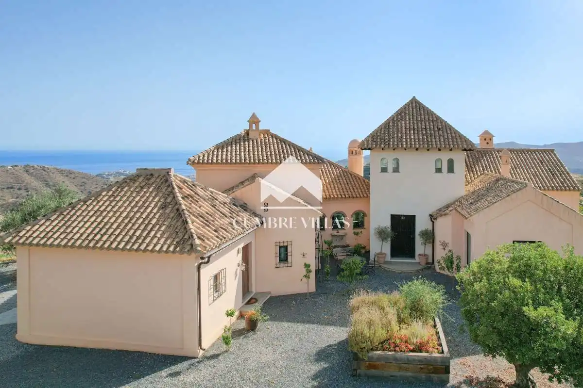Casa rústica amb jardí en venda a Ítrabo, imagen 6