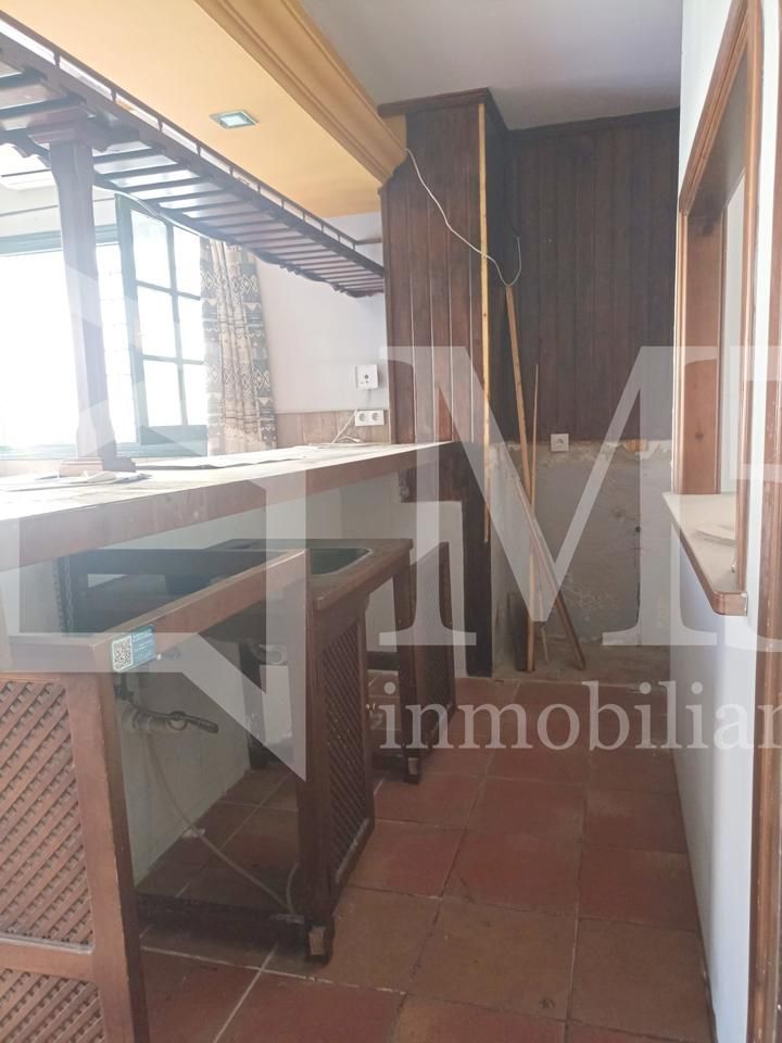 Kitchen of Premises for sale in Vélez-Málaga  with Air Conditioner