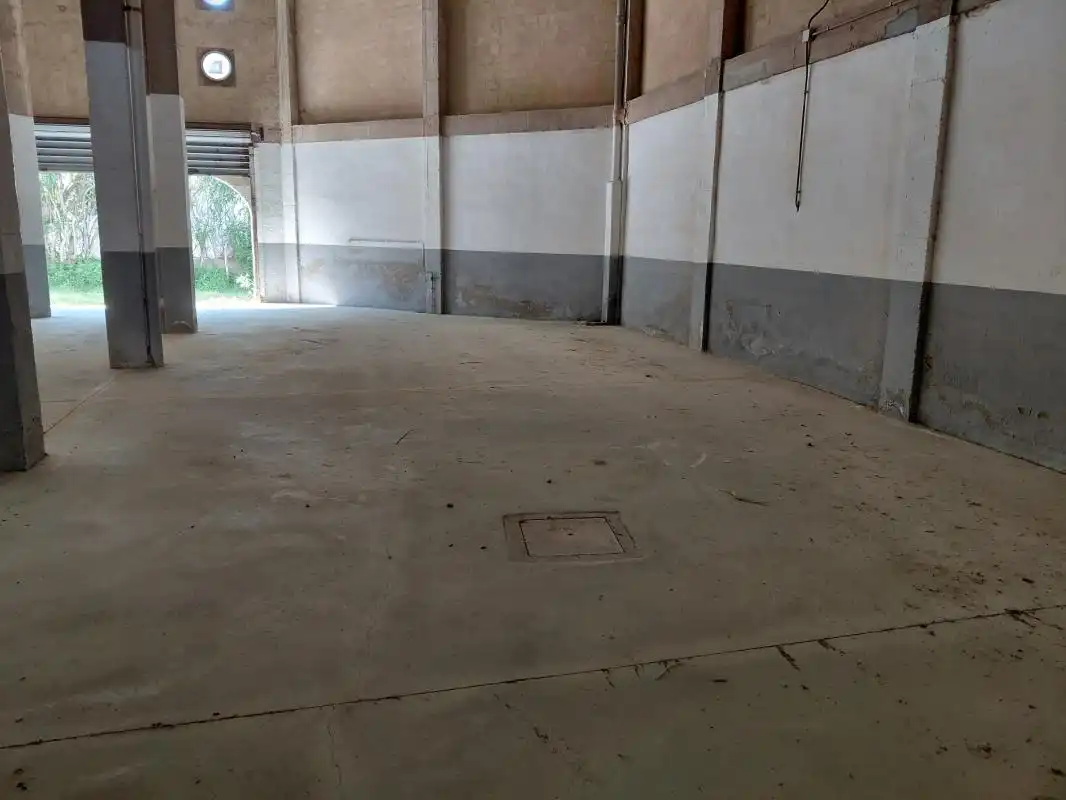 Parkplatz von Erdgeschoss zum Verkauf in Cullera mit Heizung, Privatgarten und Terrasse