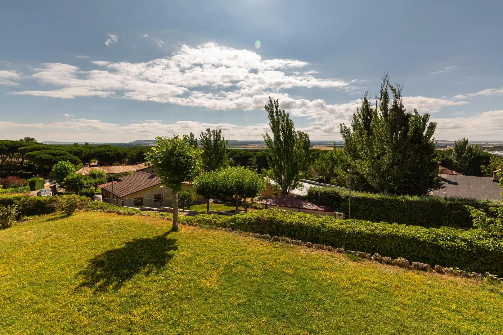 Jardí de Casa o xalet en venda en Tudela de Duero amb Calefacció, Jardí privat i Terrassa