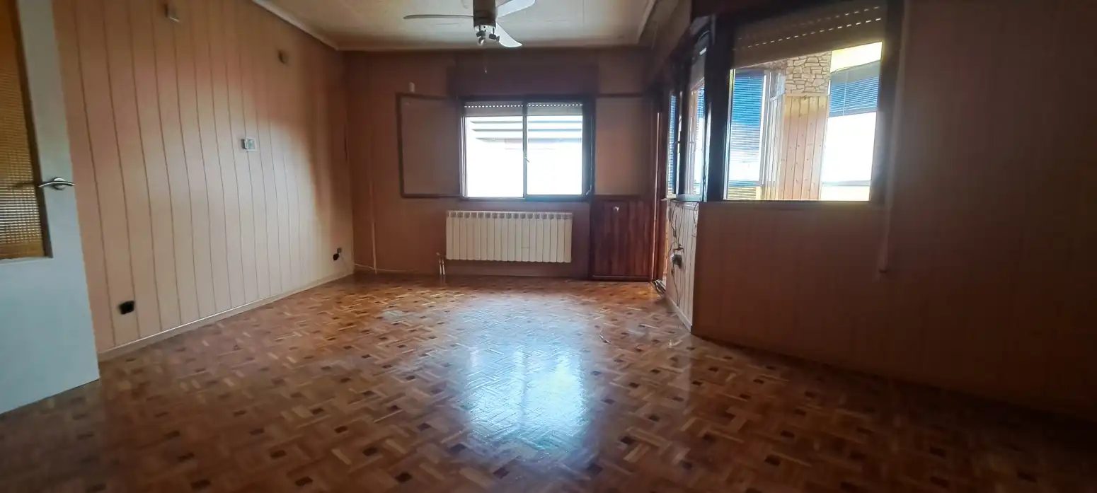 Living room of Flat for sale in Llanera  with Heating, Parquet flooring and Terrace