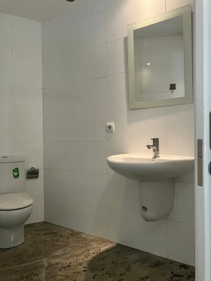 Büro zum Verkauf in Plaça Escultor Josep Clarà 7, imagen 21