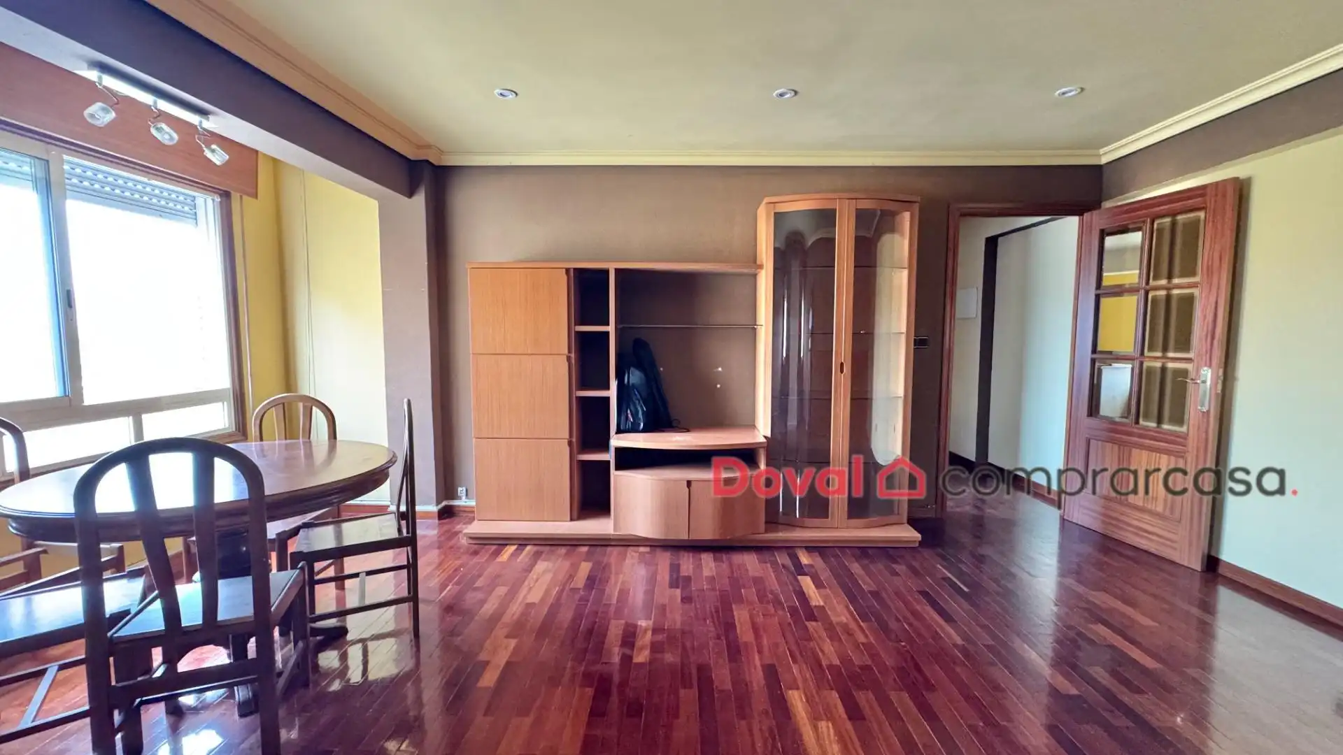 Living room of Flat for sale in Vigo   with Parquet flooring