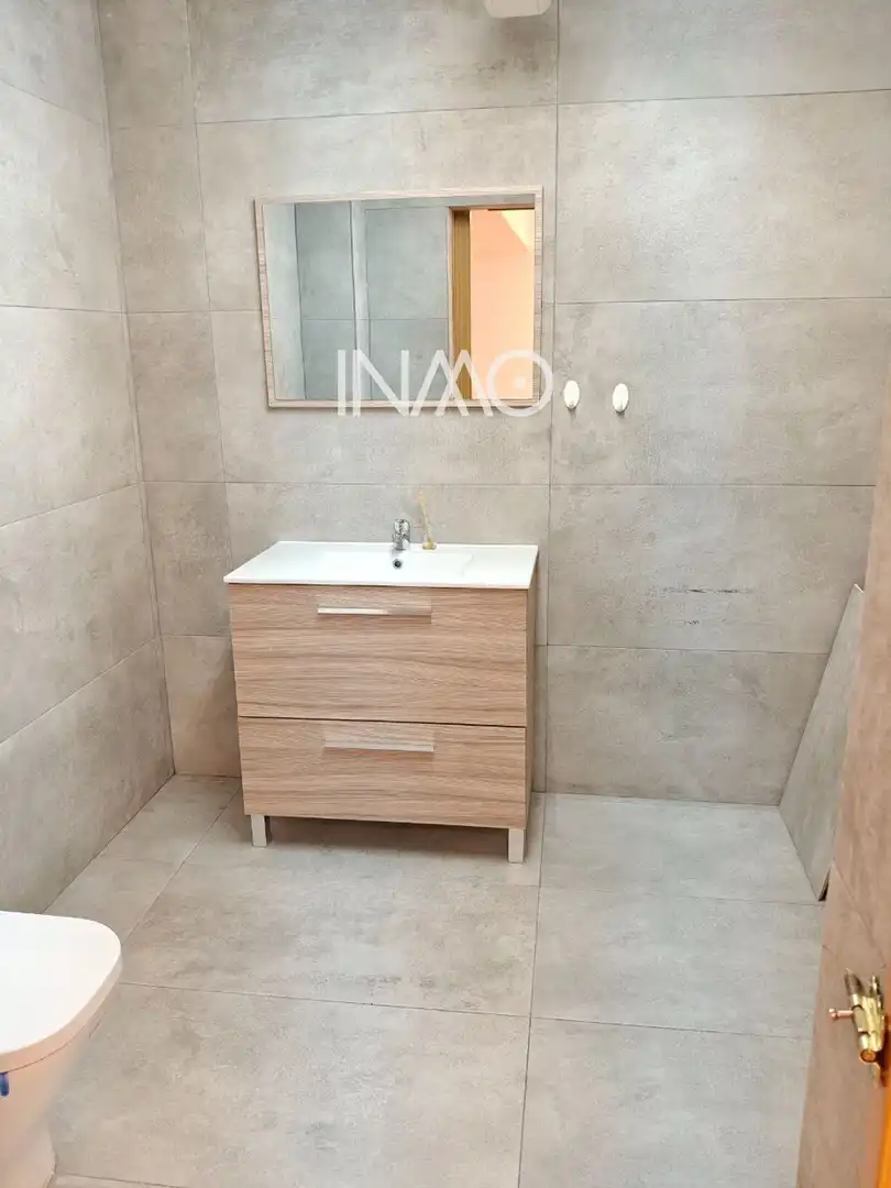 Business premises to rent in Centre, imagen 5