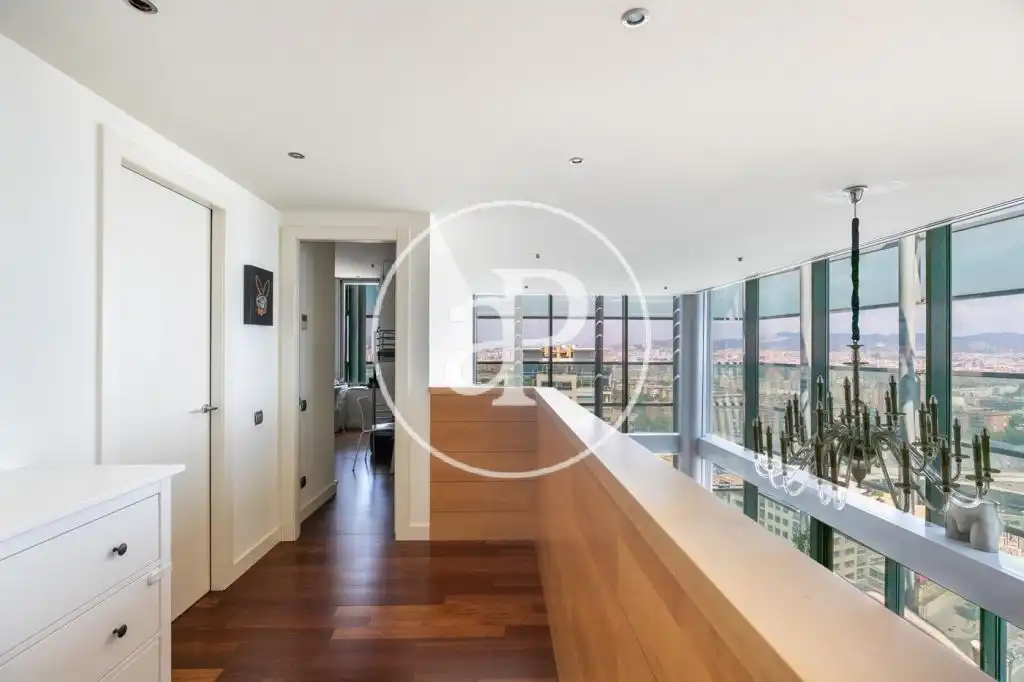 Ático en venta en Barcelona con Aire acondicionado, Calefacción y Terraza