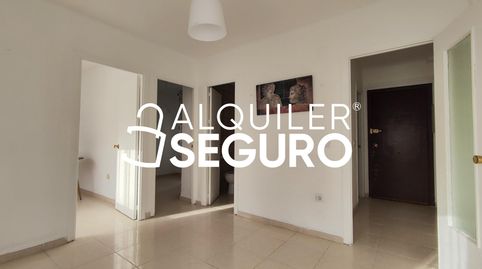 Foto 4 de Piso de alquiler en Virgen de las Angustias, Santa Rosa - Valdeolleros, Córdoba Capital