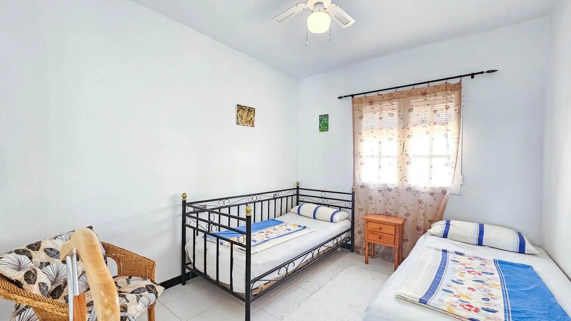 Habitación de Casa o chalet en venta en Orihuela con Aire acondicionado, Jardín privado y Terraza