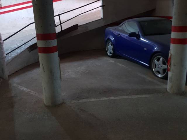 Garaje en Alquiler en Carrer José Zorrilla, 9 en Granollers Nord