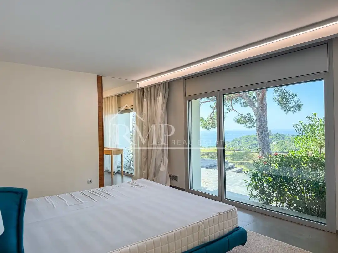Habitación de Casa o chalet en venta en Arenys de Mar con Aire acondicionado, Calefacción y Jardín privado