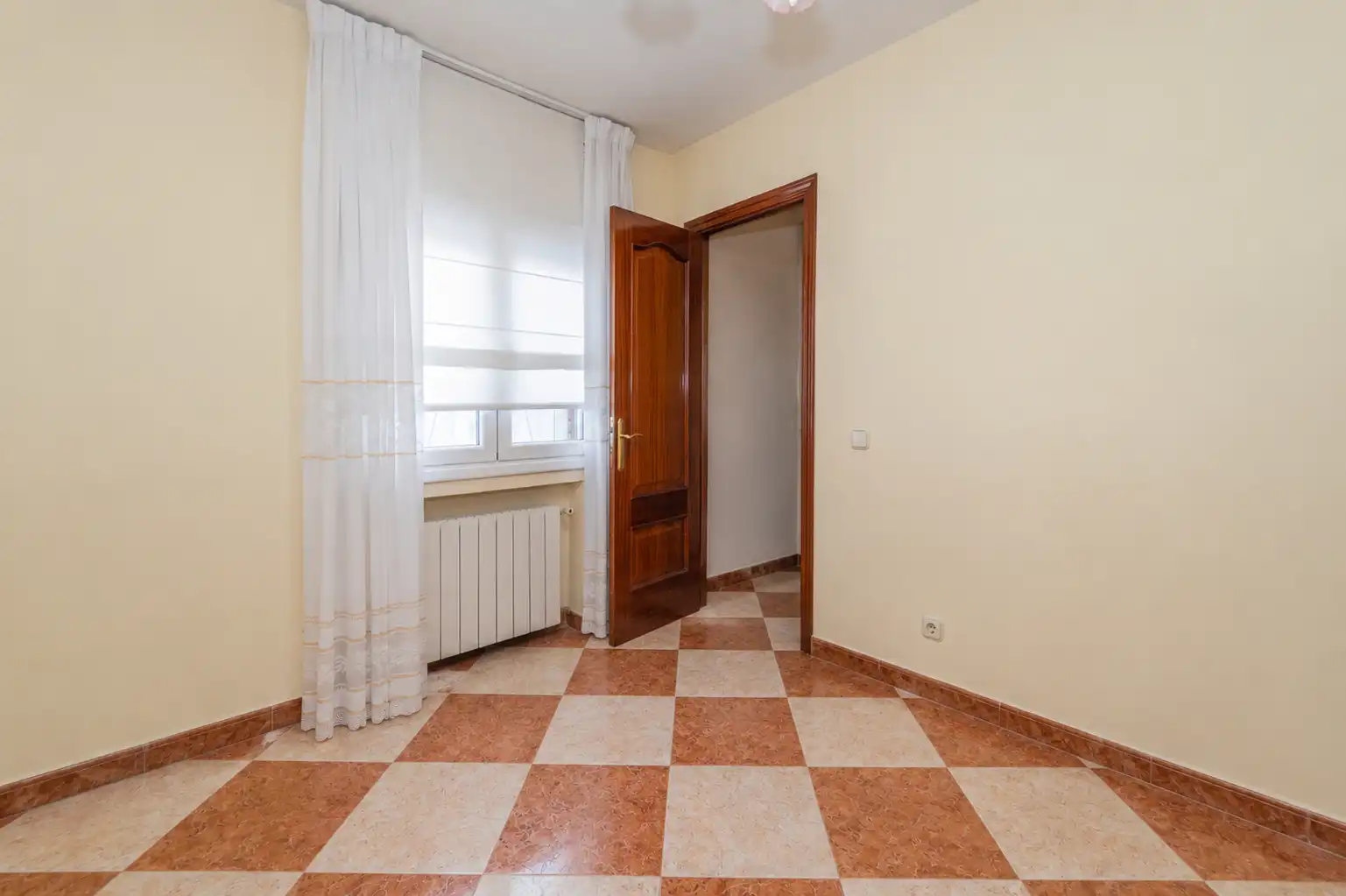 Habitación de Piso en venta en Madrid con Aire acondicionado, Calefacción y Terraza