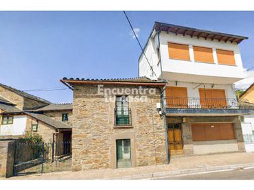 House for sale in Avenida Asturias