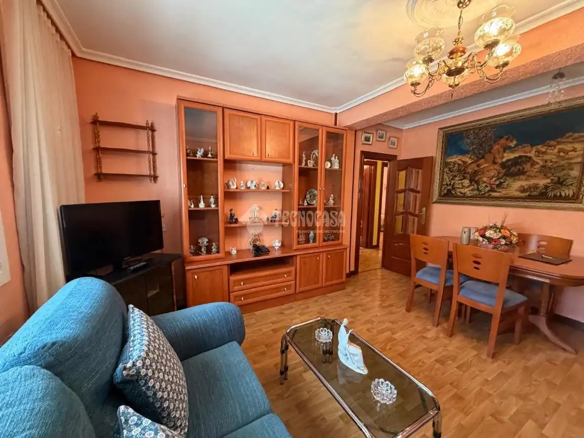 Sala d'estar de Pis en venda en Valladolid