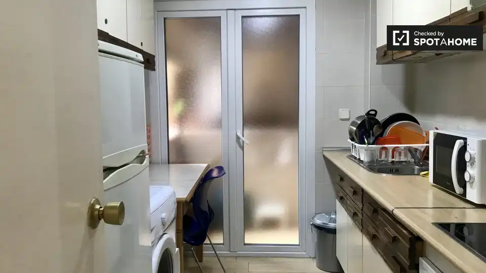 Cocina de Piso de alquiler en Alcalá de Henares con Aire acondicionado, Calefacción y Amueblado