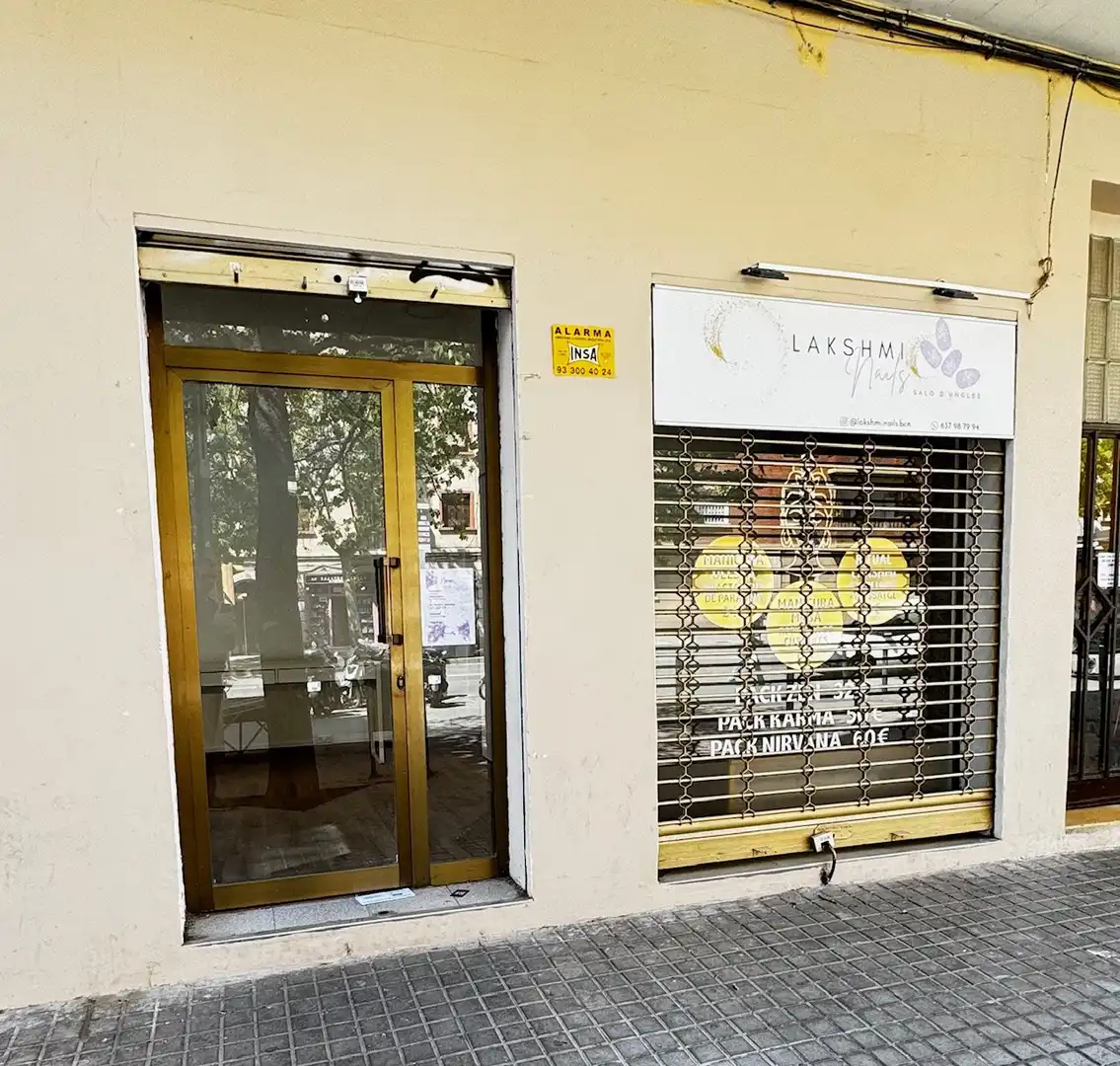 Local de alquiler en Passeig Maragall, El Guinardó, Horta - Guinardó