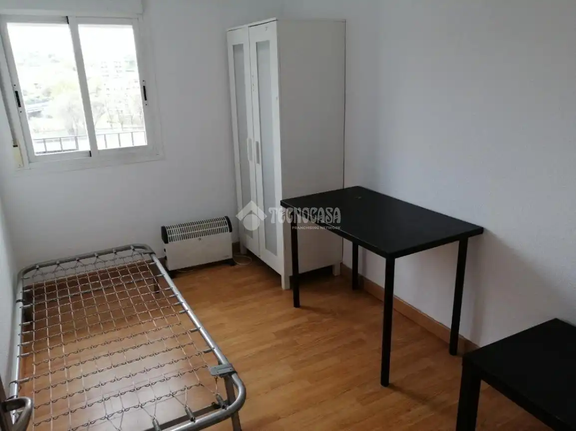 Habitación de Piso de alquiler en Madrid